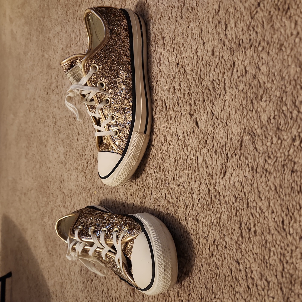 Women sneakers